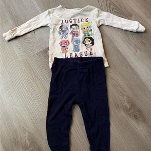 GAP Justice League Baby Two-Piece Outfit Set 6–12M